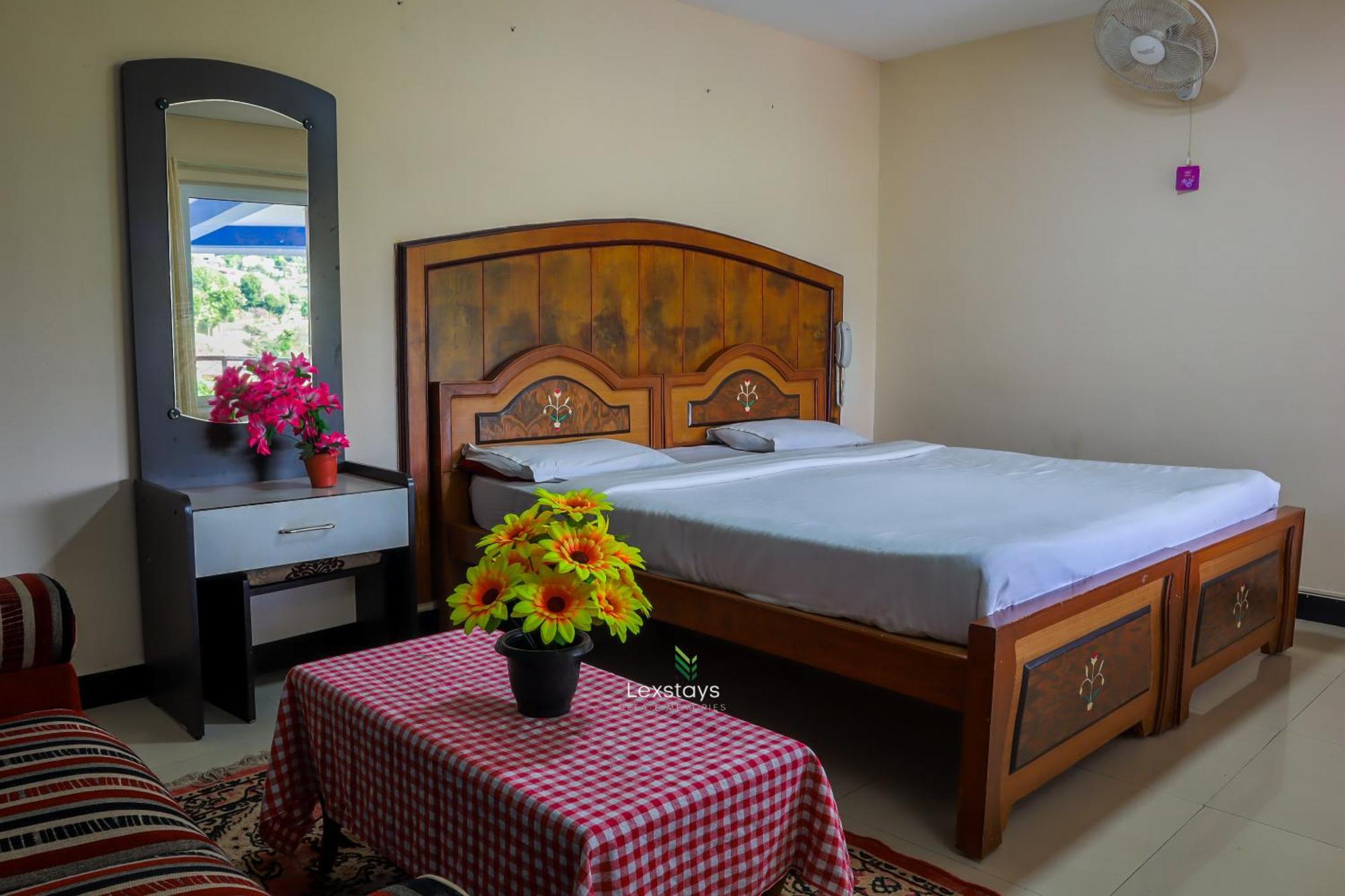 Vijaya Deepa Guest House By Lexstays Coonoor Exterior photo